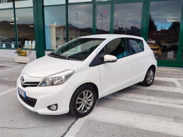 Toyota Yaris 1.0 70cv 5 porte Lounge 60.000km unico proprietario