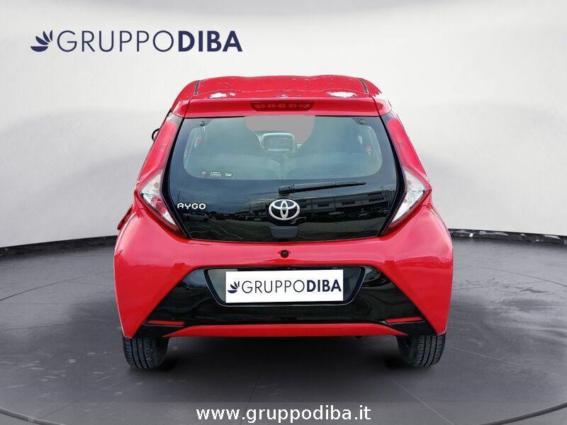 Toyota Aygo II 2018 5p 5p 1.0 x-cool 72cv
