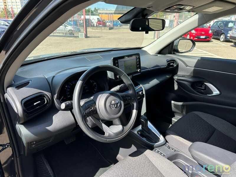 Toyota Yaris Cross 1.5h Business fwd 116 CV e-cvt