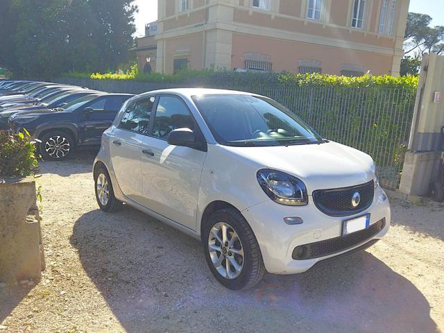 SMART ForFour 1.0cc YOUNGSTER 71cv CRUISE CONTROL CERCHI LEGA