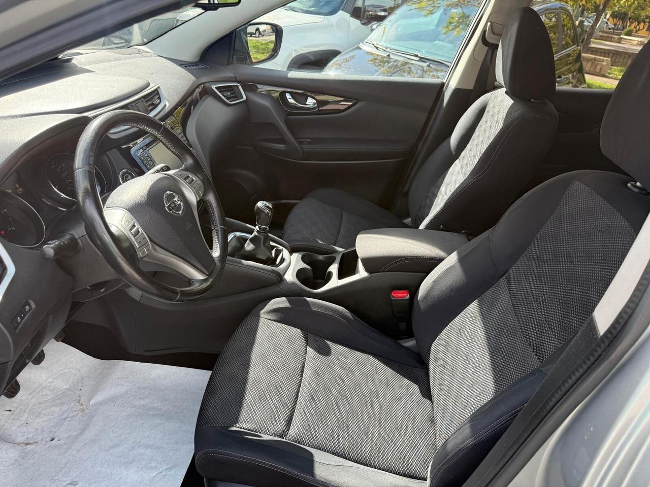 Nissan Qashqai 1.5 dCi N-Connecta