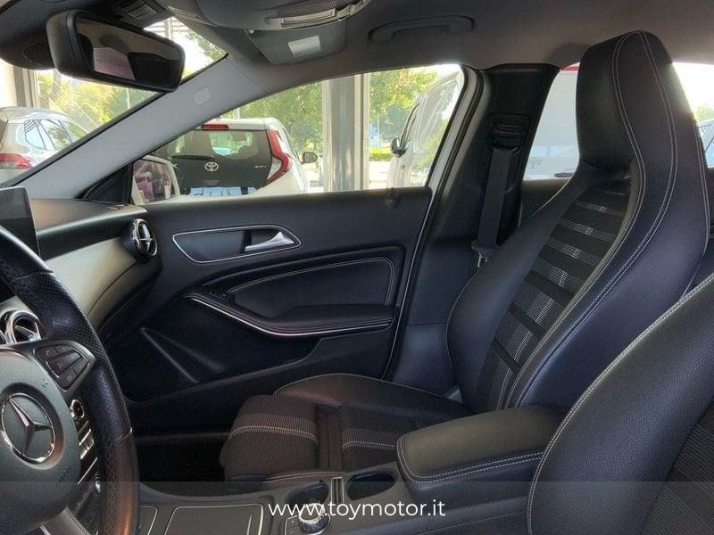 Mercedes-Benz GLA (X156) 200 d Automatic Sport