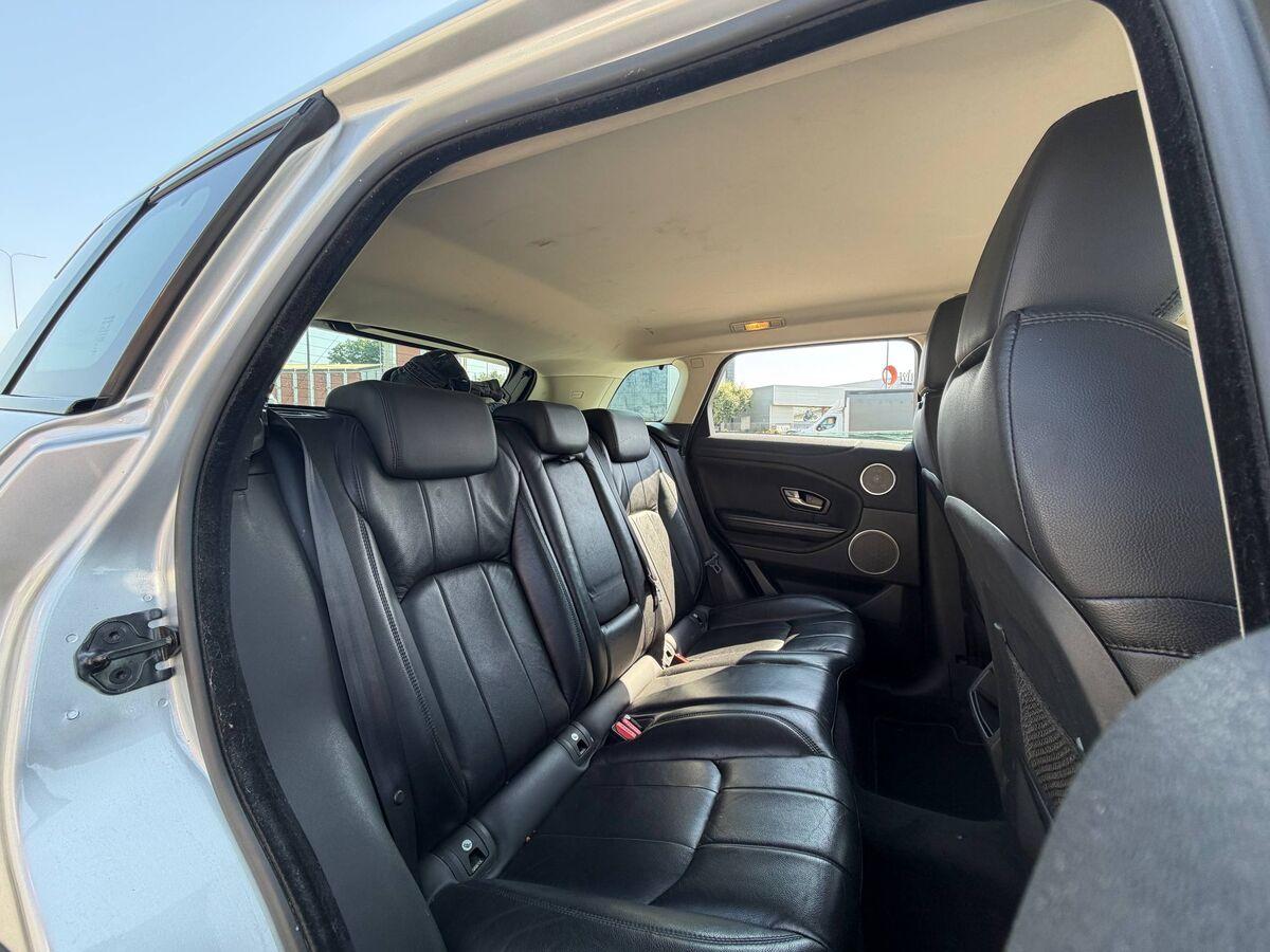 Land Rover Range Rover Evoque 2.0 td4 SE Dynamic 150cv 5p
