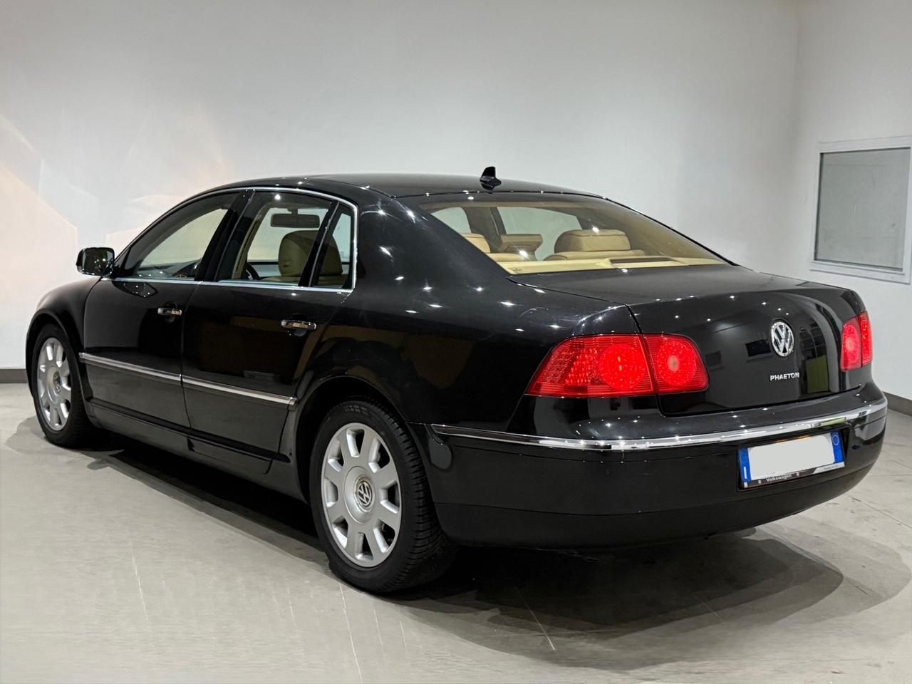 Volkswagen Phaeton 3.2 V6 Benzina Cv241/Kw177