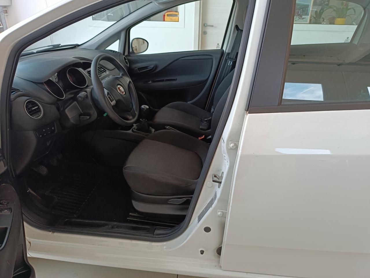 Fiat Punto 1.3 MJT II 75 CV 5 porte Lounge