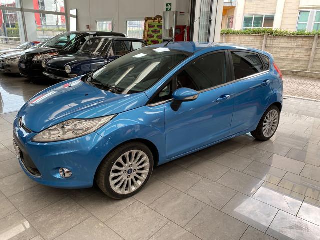 FORD Fiesta 1.6 TDCi 95 CV 5p. Titanium