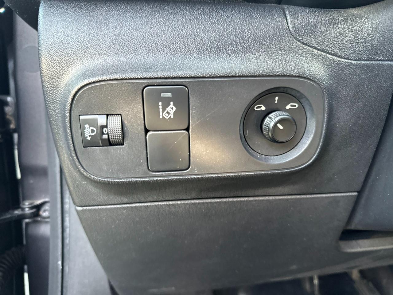 CITROEN C3 III - C3 1.2 puretech Shine s&s 110cv eat6 my18