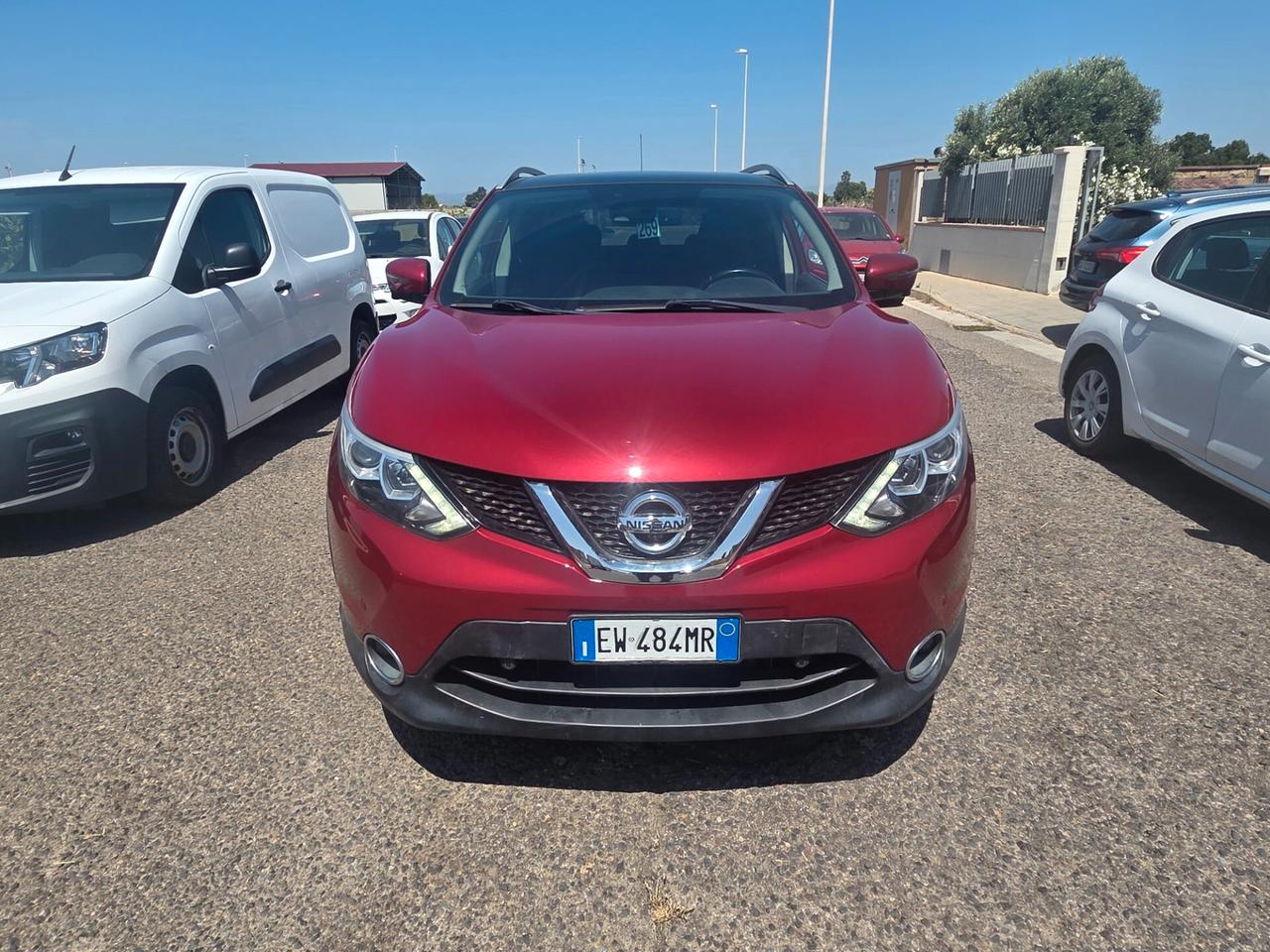 Nissan Qashqai 1.6 dCi 2WD Tekna Aut Tetto Panoram