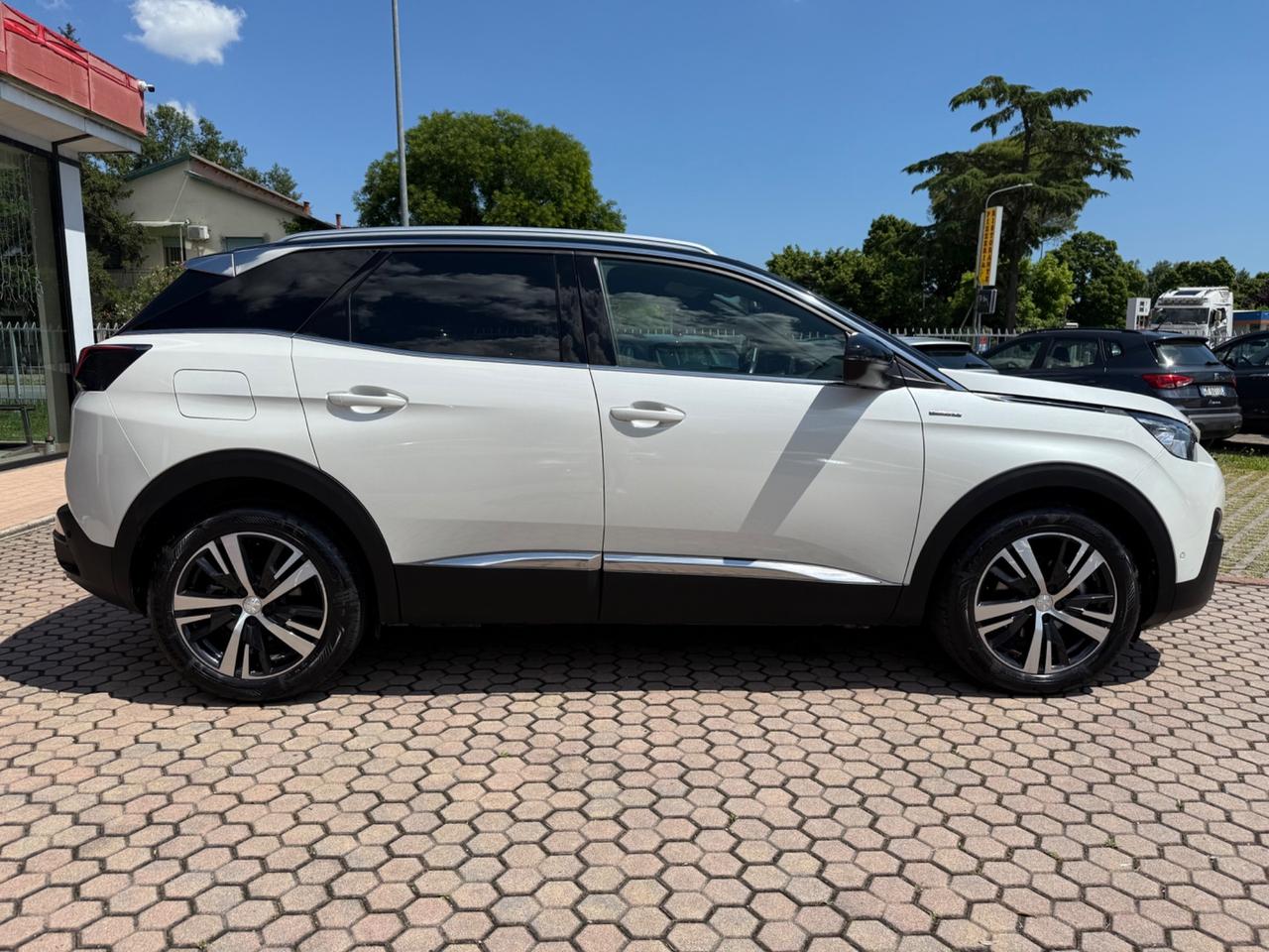 Peugeot 3008 BlueHDi 130 S&S EAT8 GT Line