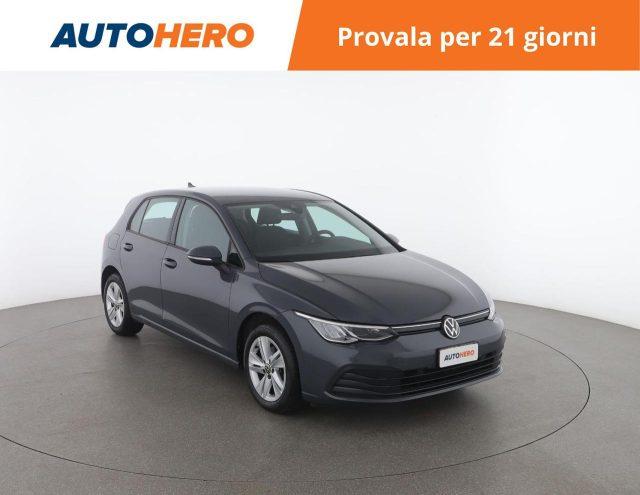 VOLKSWAGEN Golf 1.0 eTSI EVO DSG Life