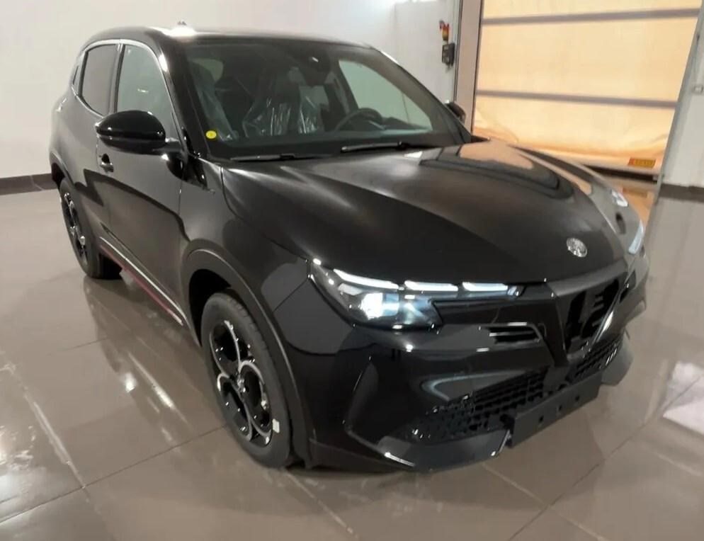 Alfa Romeo Junior 1.2 136 CV Hybrid eDCT6