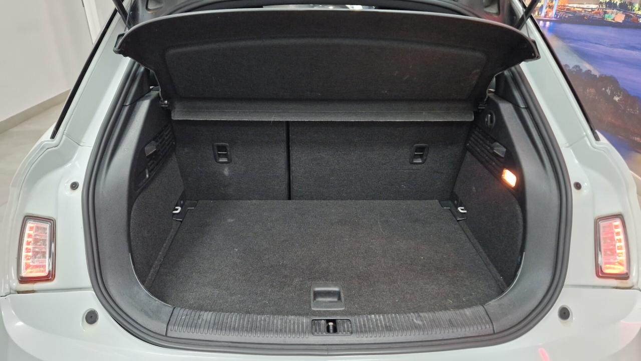 Audi A1 SPB 1.6 TDI 105 CV Attraction