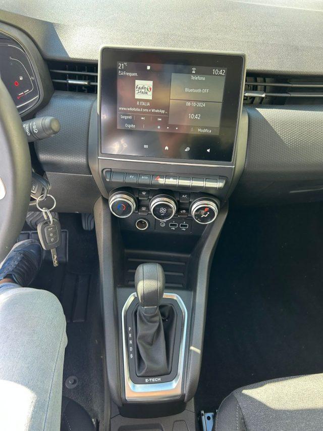 RENAULT Clio Full Hybrid E-Tech 140 CV