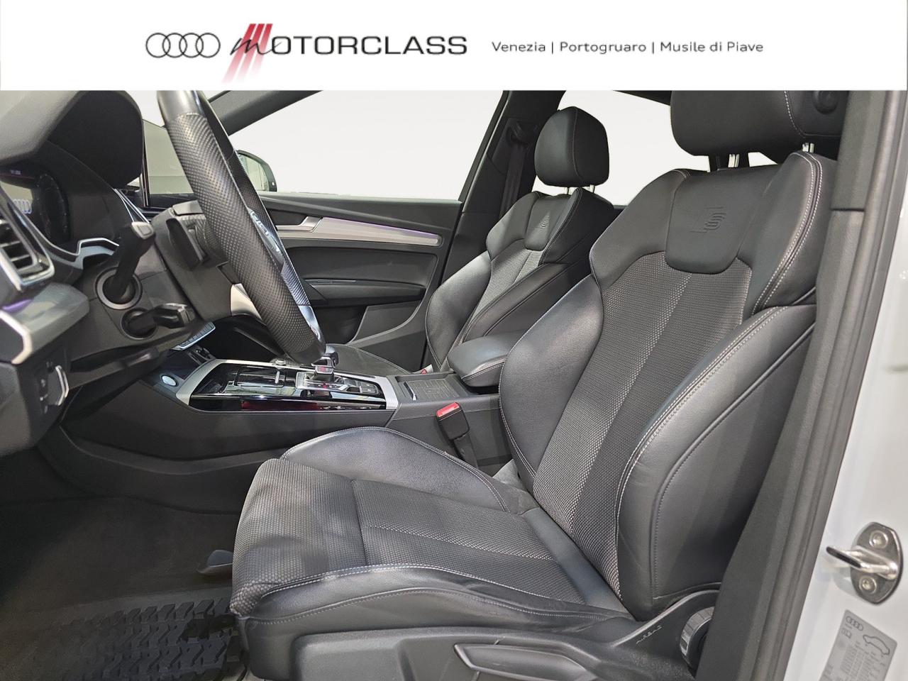 Audi Q5 sportback 40 2.0 tdi mhev 12v identity black quattro s tronic