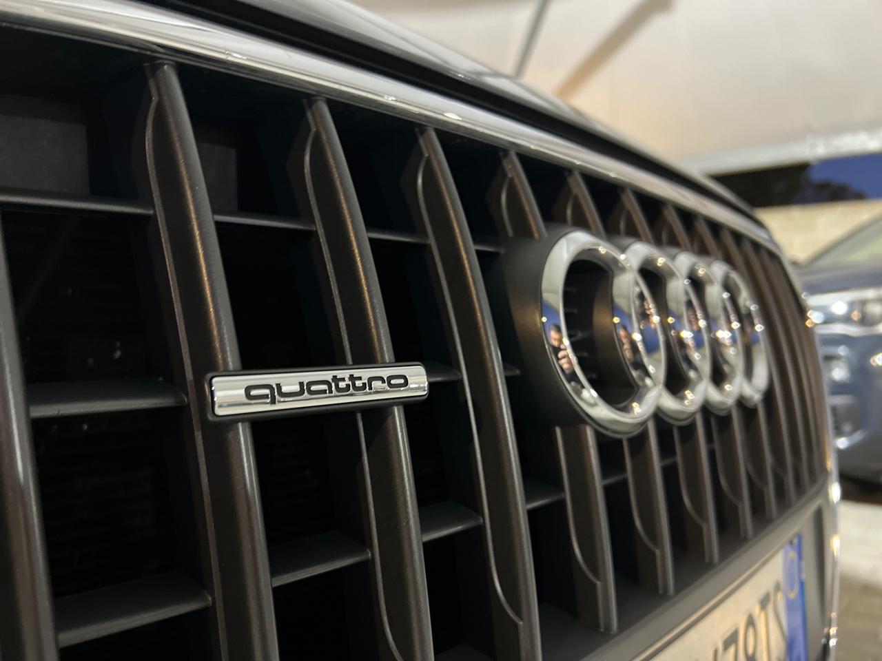 Audi Q3 2.0 TDI quattro TETTO PANORAMICO