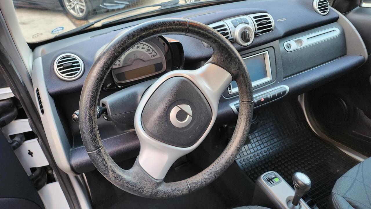 Smart ForTwo 1000 52 kW coupé passion