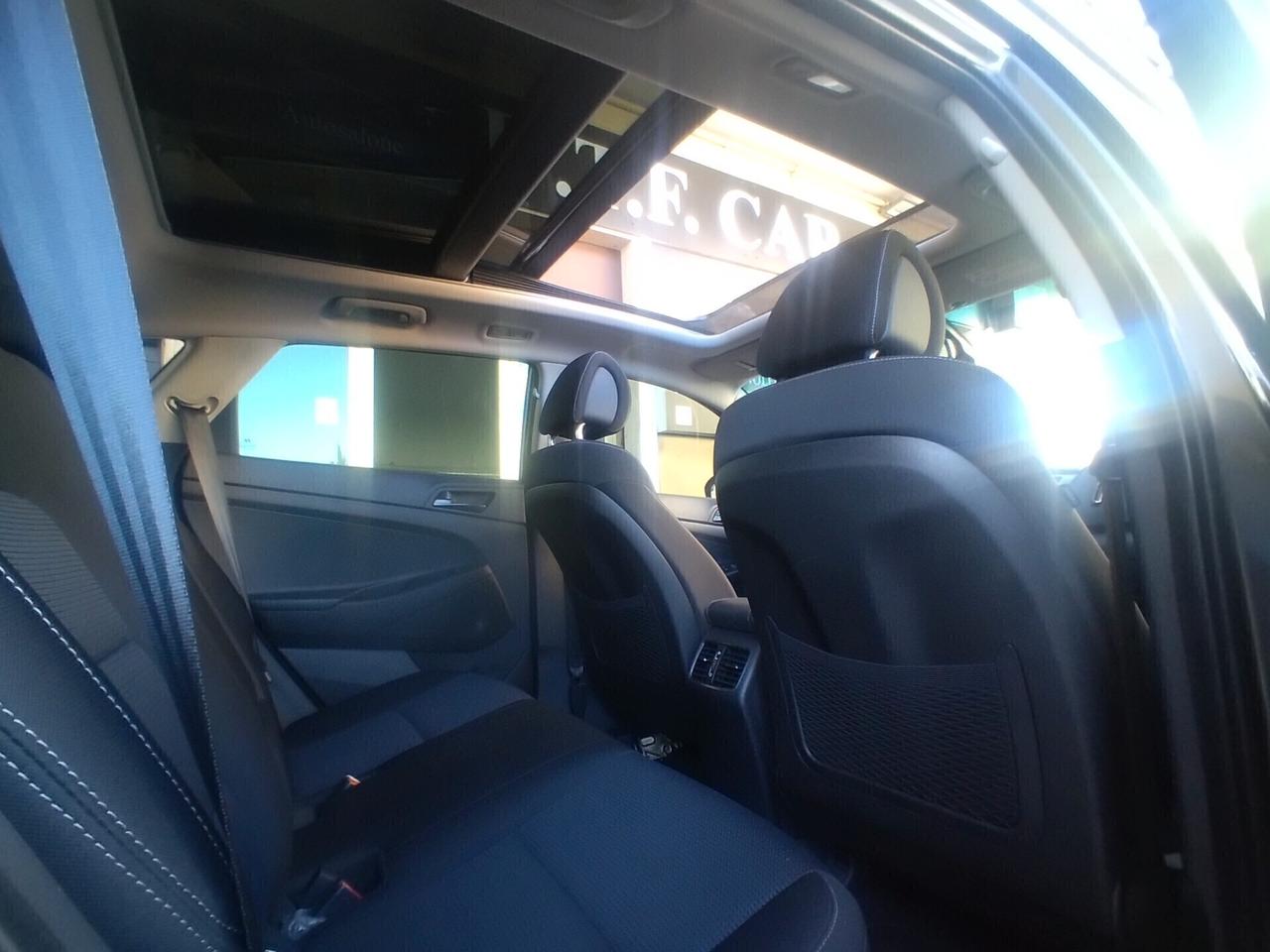 Hyundai Tucson 1.7 CRDi DCT Sound Edition TETTO APRIBILE