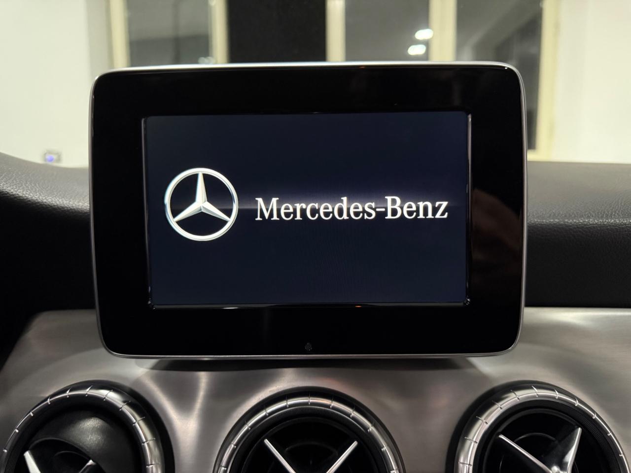 Mercedes-benz CLA Auto. PREMIUM AMG+TETTO/AMBIENT2019