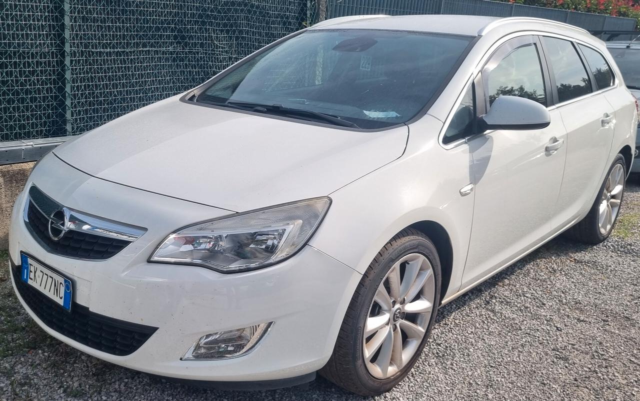 Opel Astra 1.7 CDTI 125CV Sports Tourer Cosmo