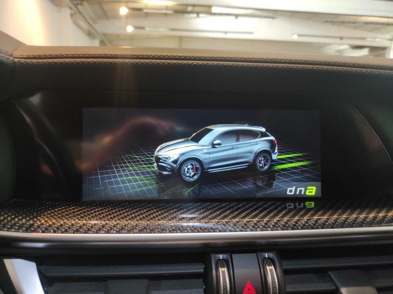 ALFA ROMEO Stelvio - Stelvio 2.9 Bi-Turbo V6 510 CV AT8 Quadrifoglio
