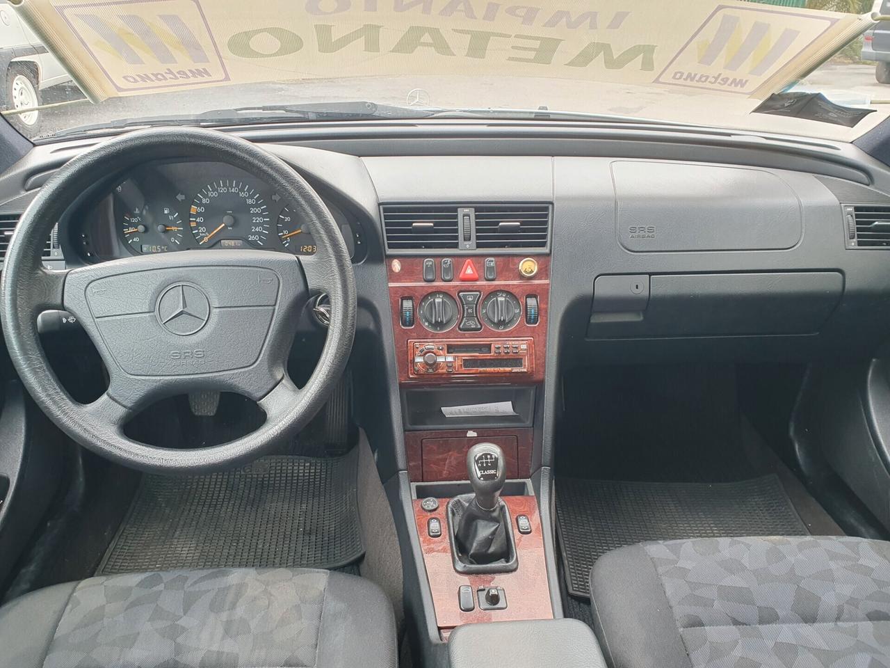 Mercedes-benz C 200 Kompressor 193cv metano 98