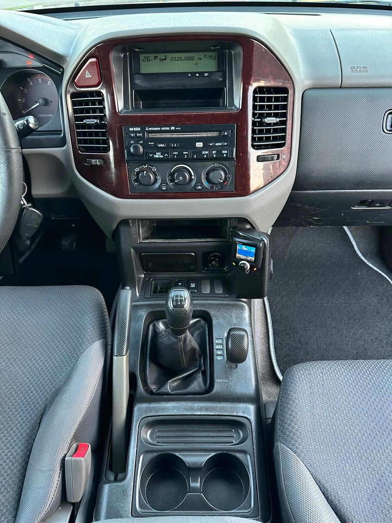 Mitsubishi Pajero 3.2 16V DI-D 3p. GLX