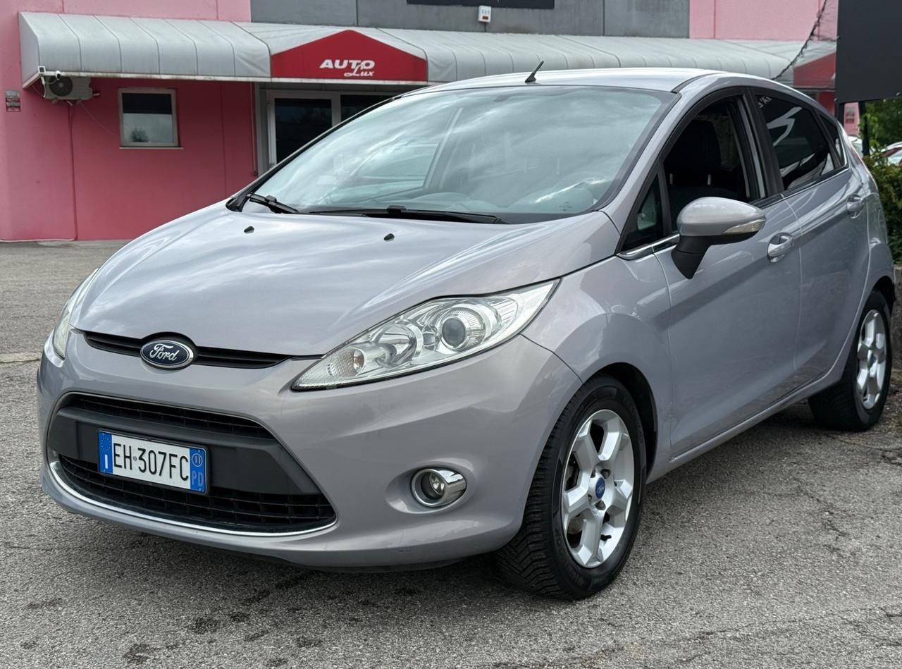 Ford Fiesta 1.4 TDCi 5p. Titanium 120.000