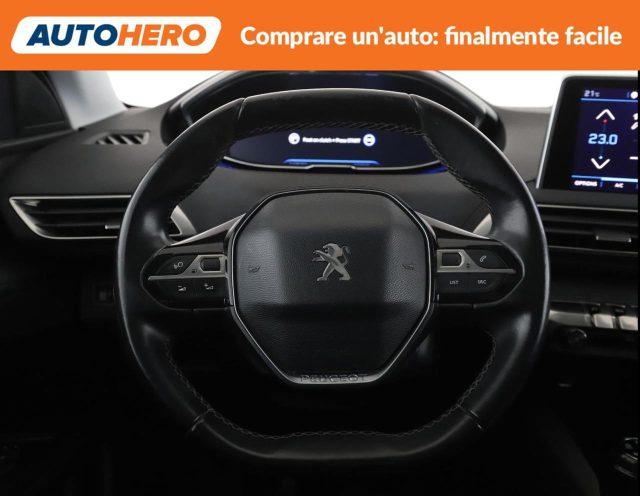 PEUGEOT 3008 PureTech Turbo 130 S&S Allure