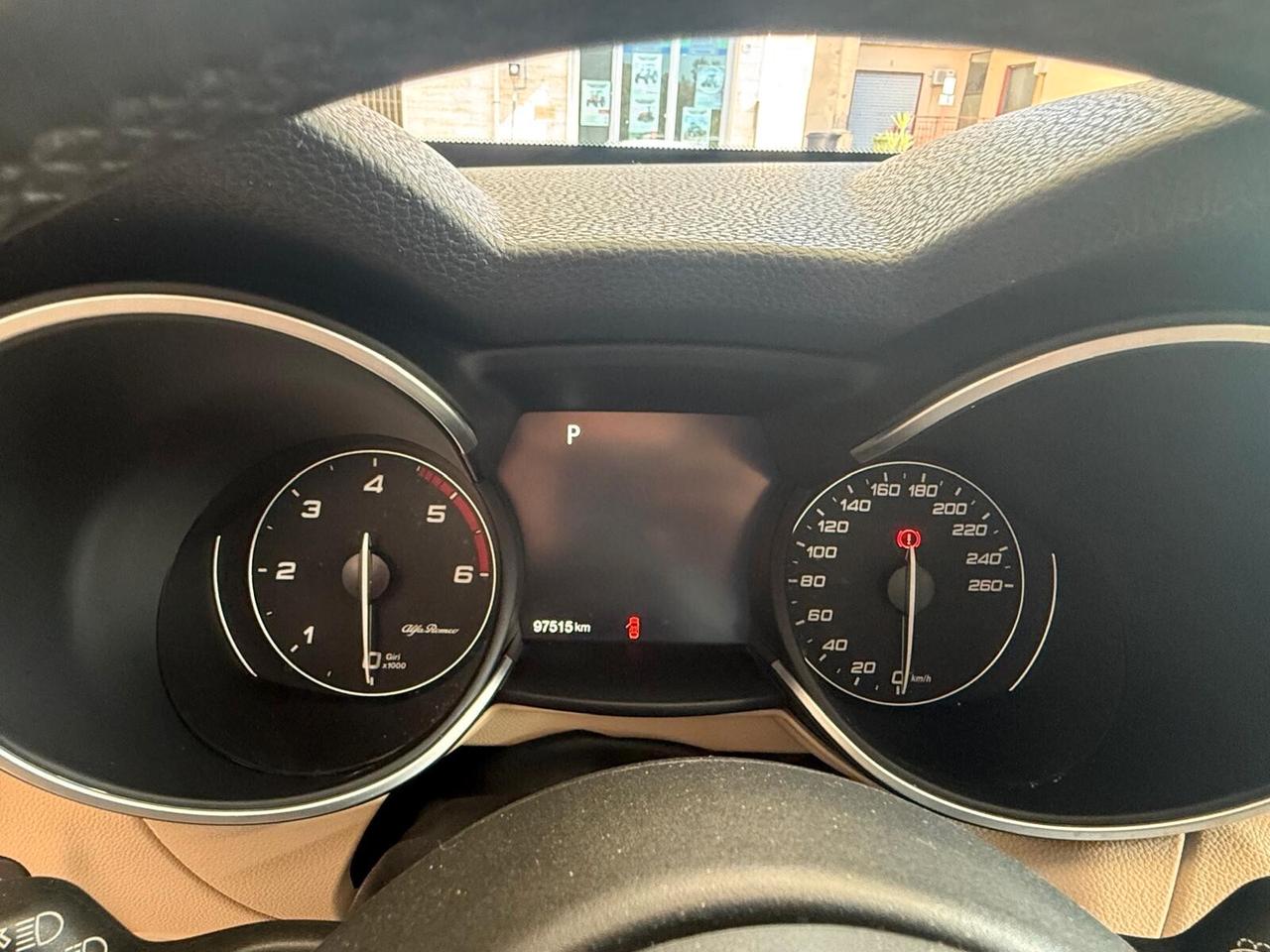 Alfa Romeo Stelvio 2.2 Turbodiesel 210 CV AT8 Q4 Super