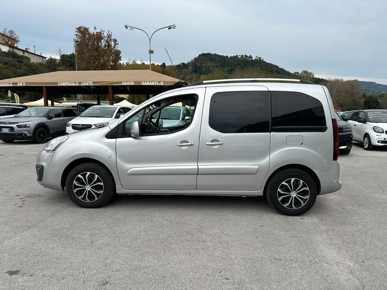 Peugeot Partner Tepee 1.6 e-HDi 92 CV S&S Outdoor