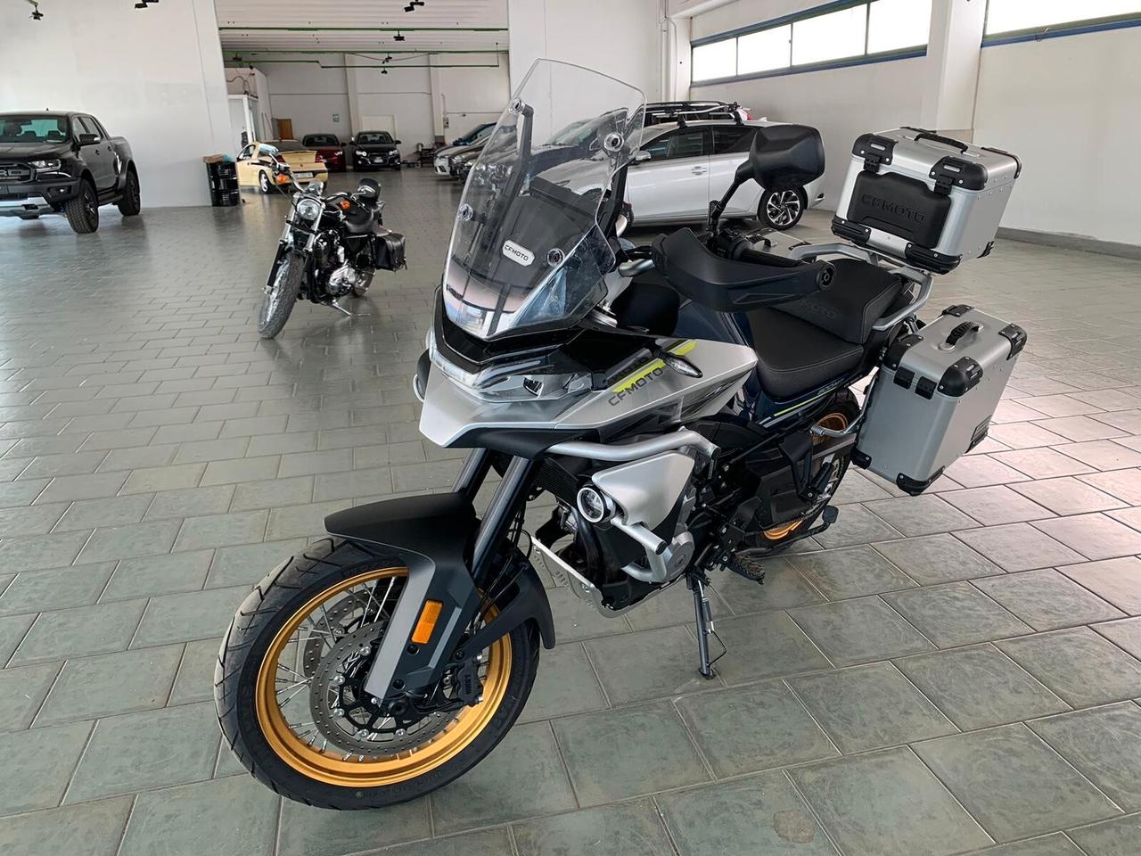 Cf Moto 800MT 800-5 MT