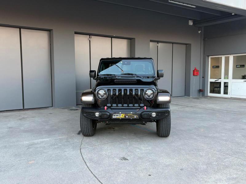Jeep Gladiator 3.0 V6 Overland 4wd auto