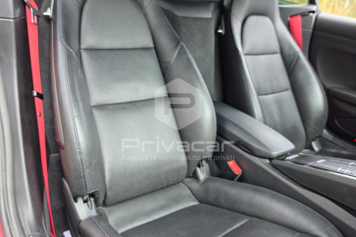 PORSCHE 718 Cayman 2.0