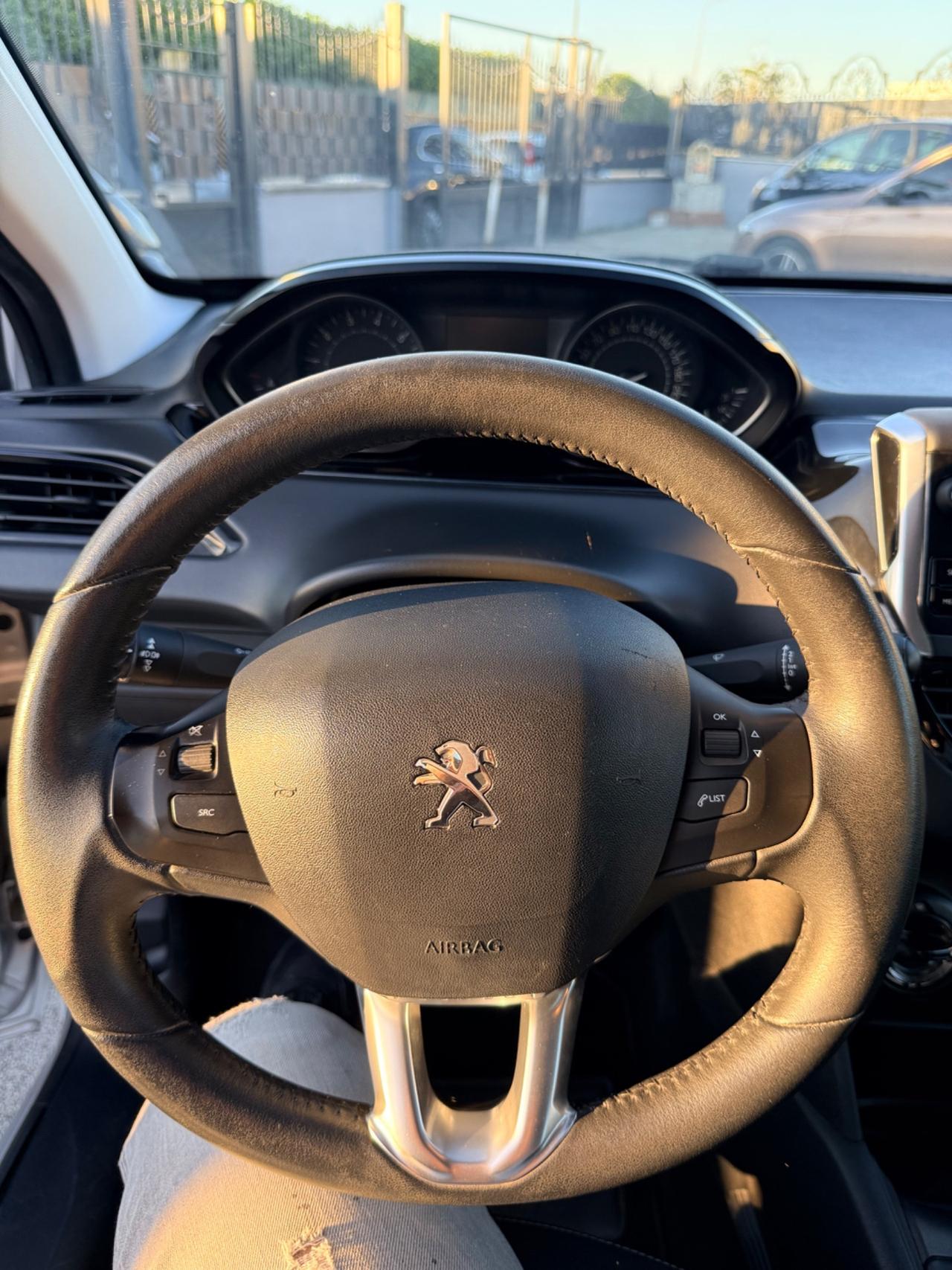 Peugeot 208 PureTech 82 Stop&Start 5 porte Allure