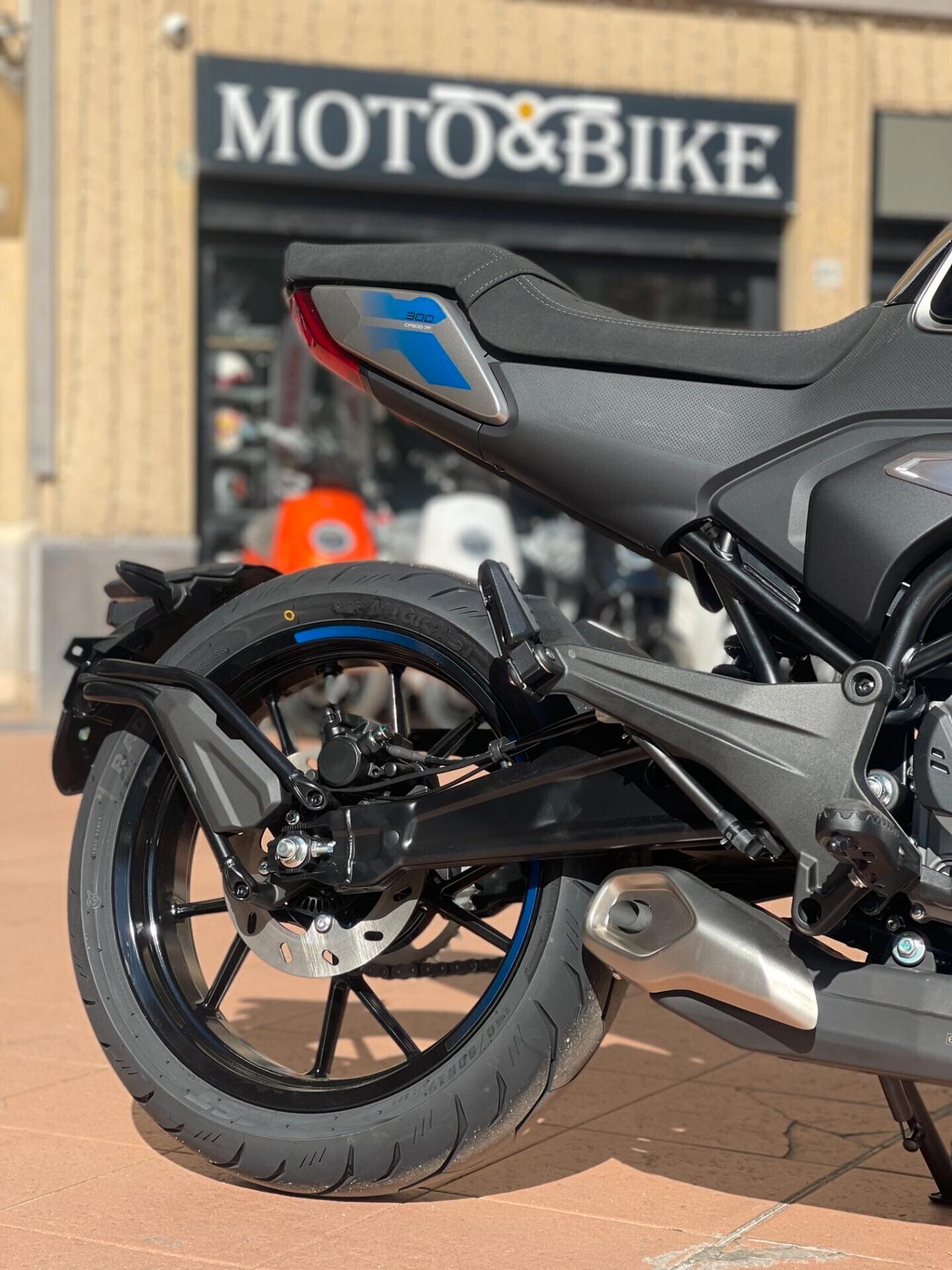 CFMOTO CL-X 300