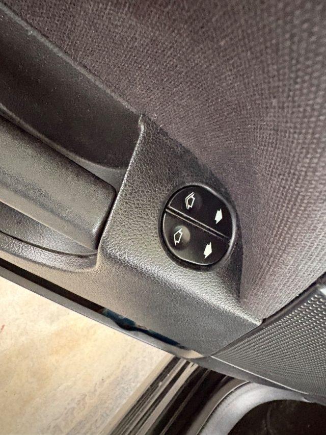 FORD Fiesta 1.4 TDCi 5p. Ghia OK NEOPATENTATI PRIMO PREZZO