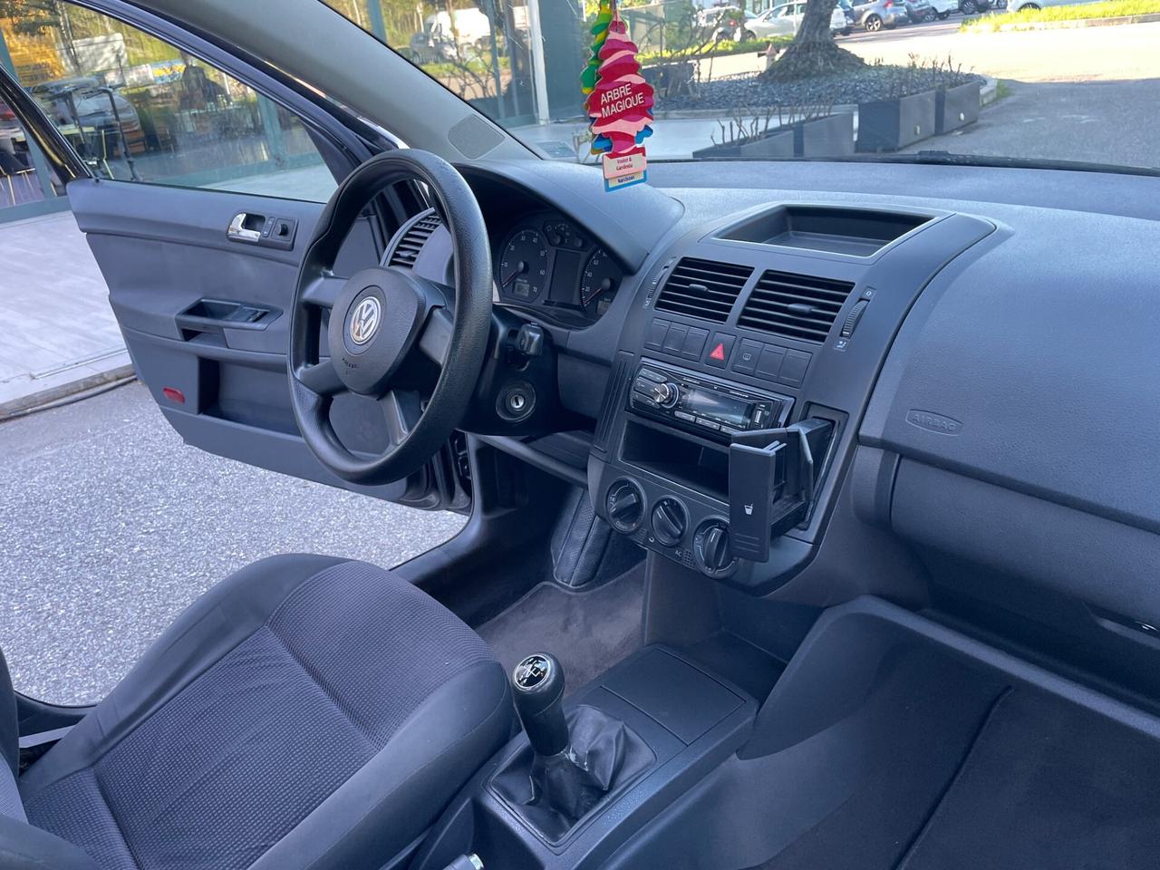 Volkswagen Polo 1.4/75CV 16V 5p.*Neopatentati*
