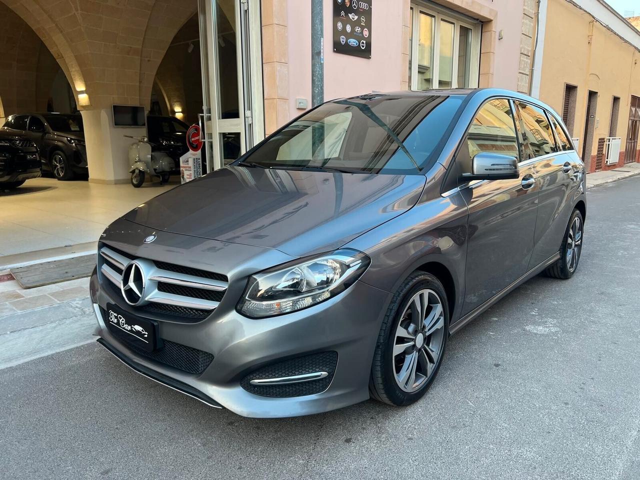 MERCEDES CLASSE B 160 1.5 SPORT 90CV NAVI CAM OK NEOPATENTATI ANNO 2016