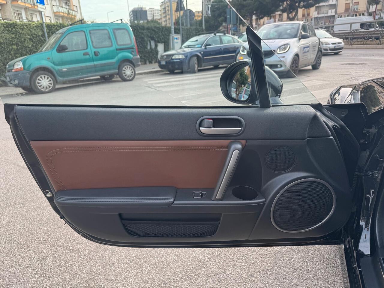 Mazda MX-5 Roadster 1.8L Cult