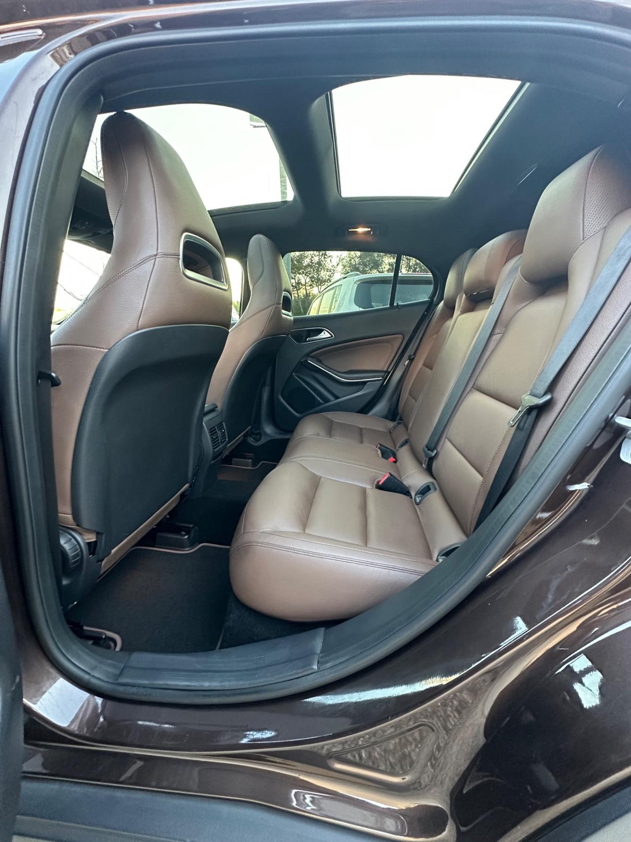 Mercedes-benz GLA 200 CDI Automatic Premium