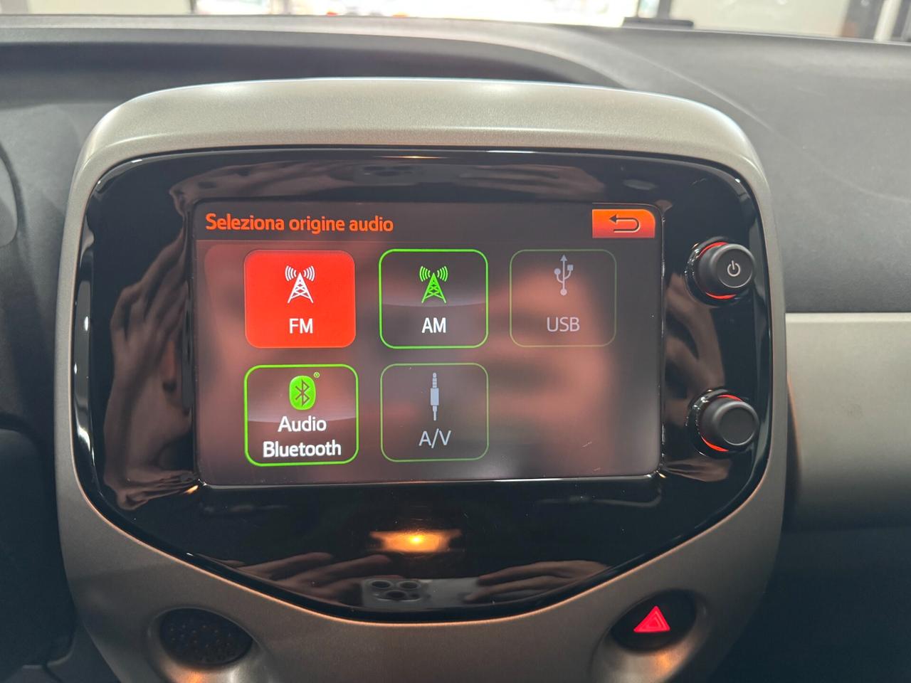 Toyota Aygo 1.0 VVT-i 69 CV 5 porte x-wave