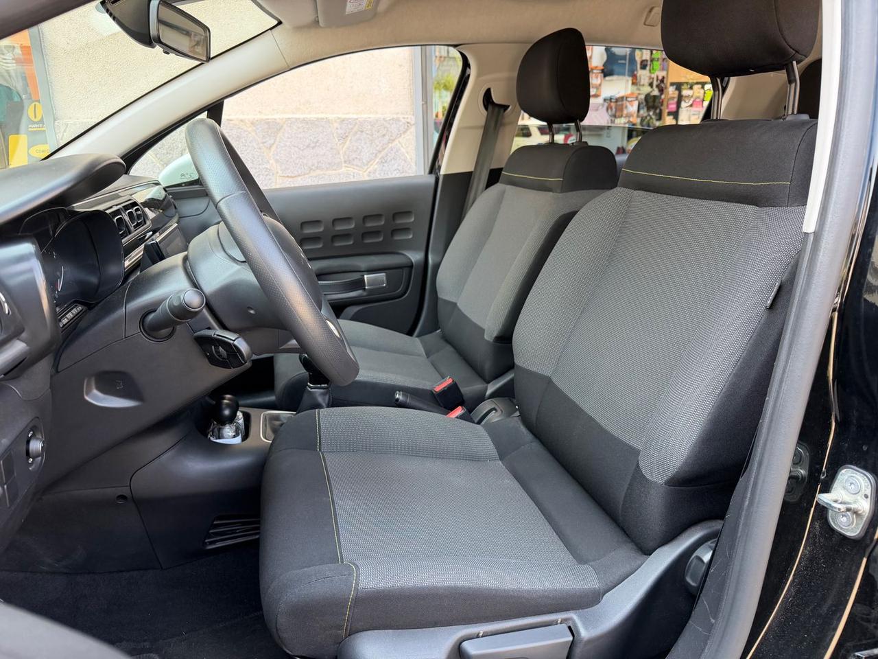 Citroen C3 1.2 Pure Tech 82 Shine #11932