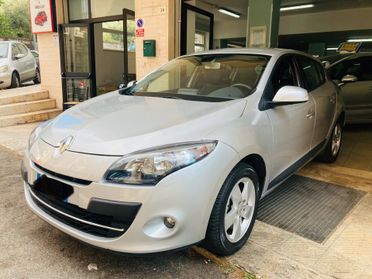 Renault Megane 1.6 -99000 KM- 2009