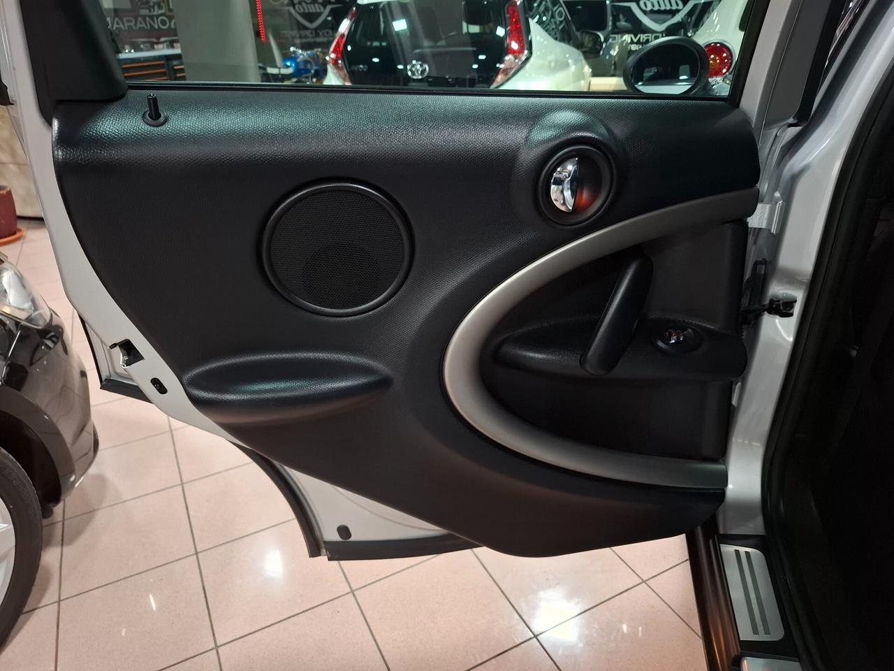 Mini Cooper Countryman 1.6 D Neopatentati