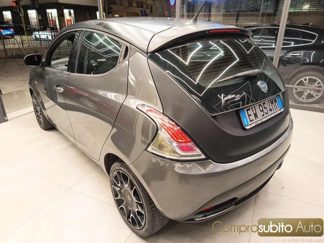 LANCIA Ypsilon 1.2 69 CV 5 porte Gold
