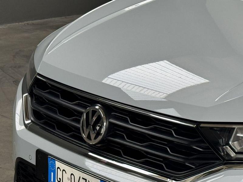 Volkswagen T-Roc 1.5 tsi Style dsg Clima Sensori Automatica 111.059 km
