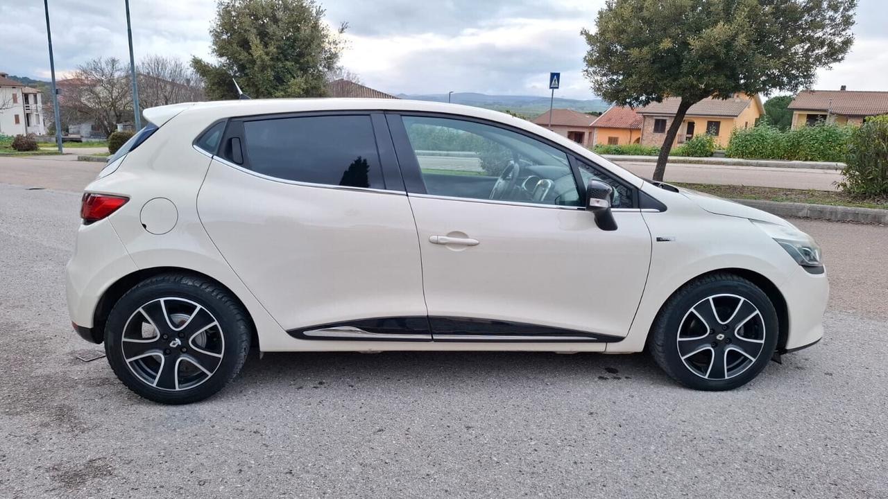 Renault Clio dCi 8V 90CV Start&Stop 5 porte Energy Duel