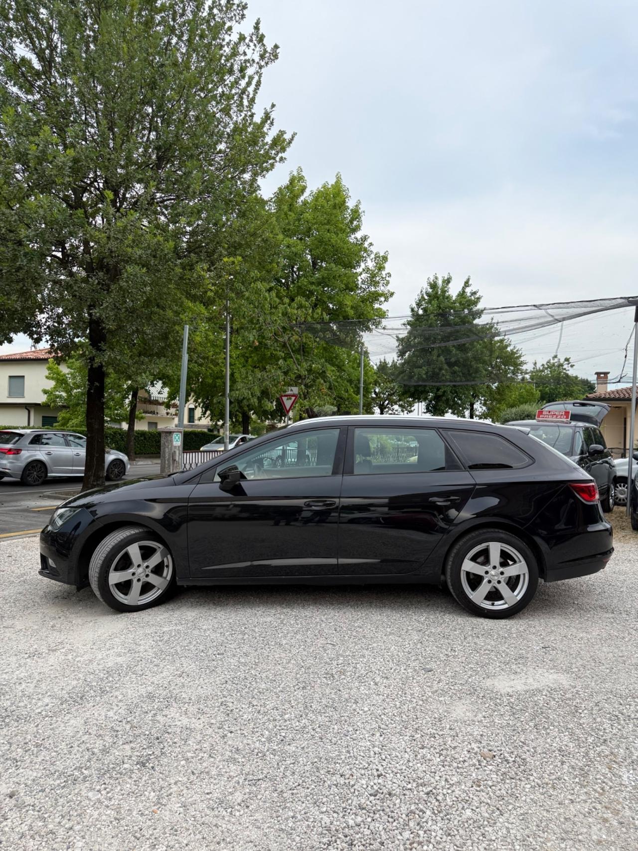 Seat Leon 1.6 TDI 105 CV 4DRIVE ST Start/Stop Style
