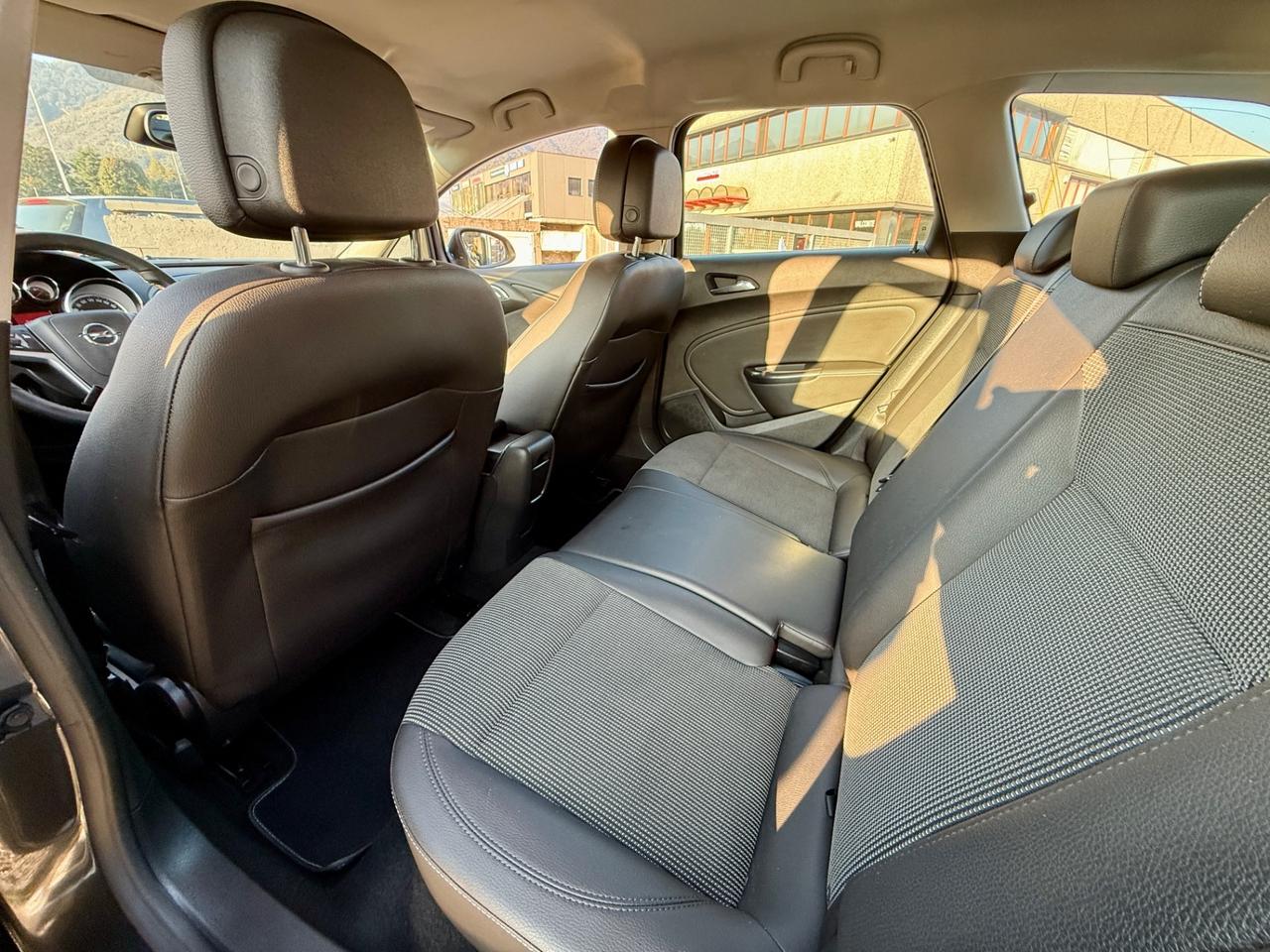 Opel Astra 1.7 CDTI 125CV Sports Tourer Cosmo