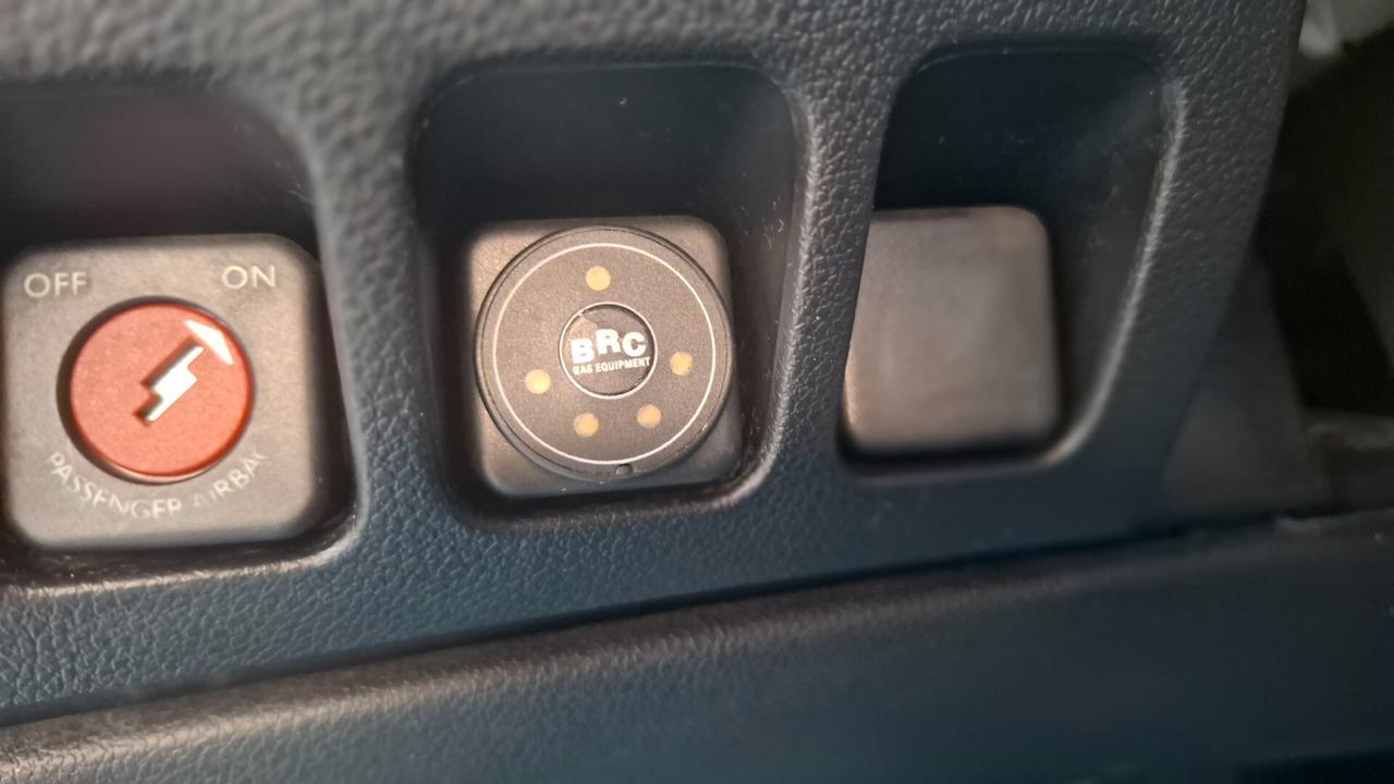 Peugeot 206 Plus 1.1 60CV 3p. Urban ECO GPL